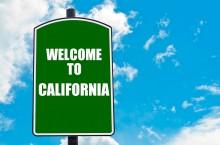green sign graphic welcome to california